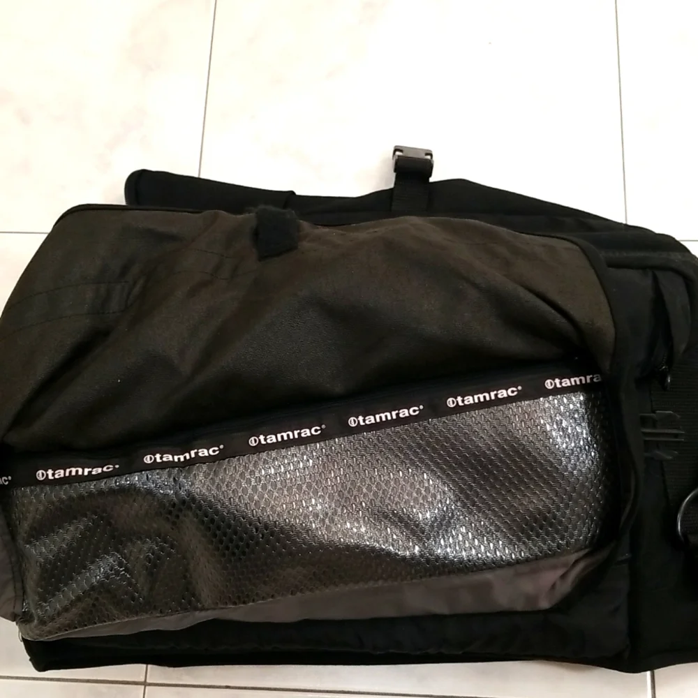 Camera Bag: Tamrac Brand